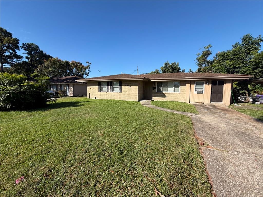 3319 Plymouth Place — photo