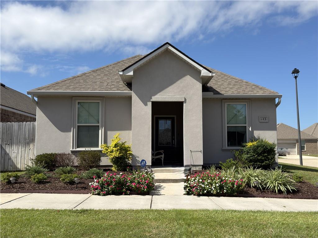 443 E Lakeshore Village — photo