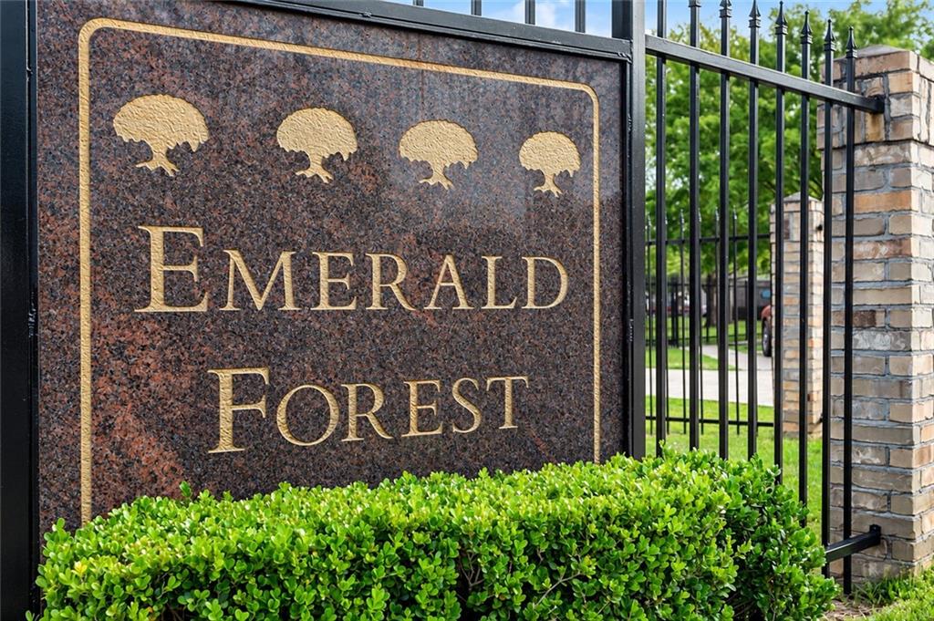 350 Emerald Forest Boulevard 21105 — photo