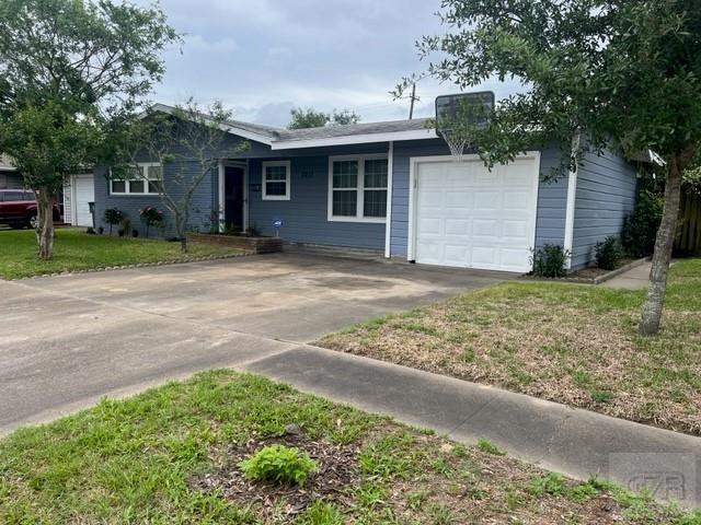 7217 Poplar Drive — photo