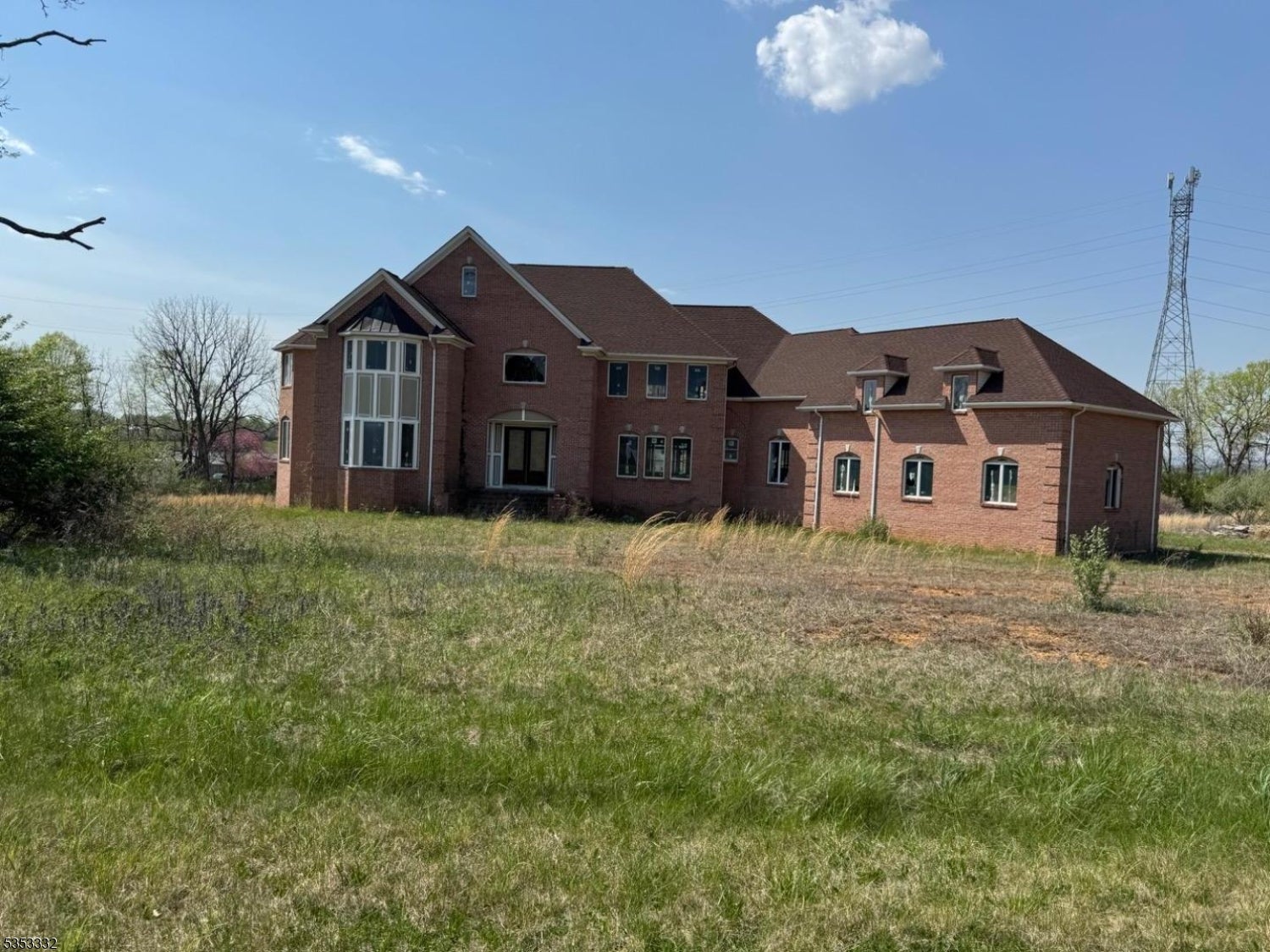 5 Green Valley Way — photo