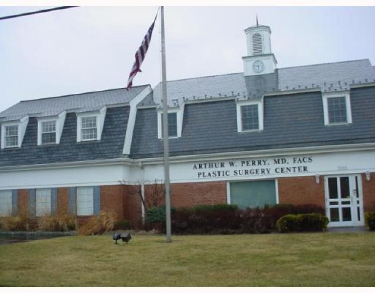 3055 Route 27 — photo