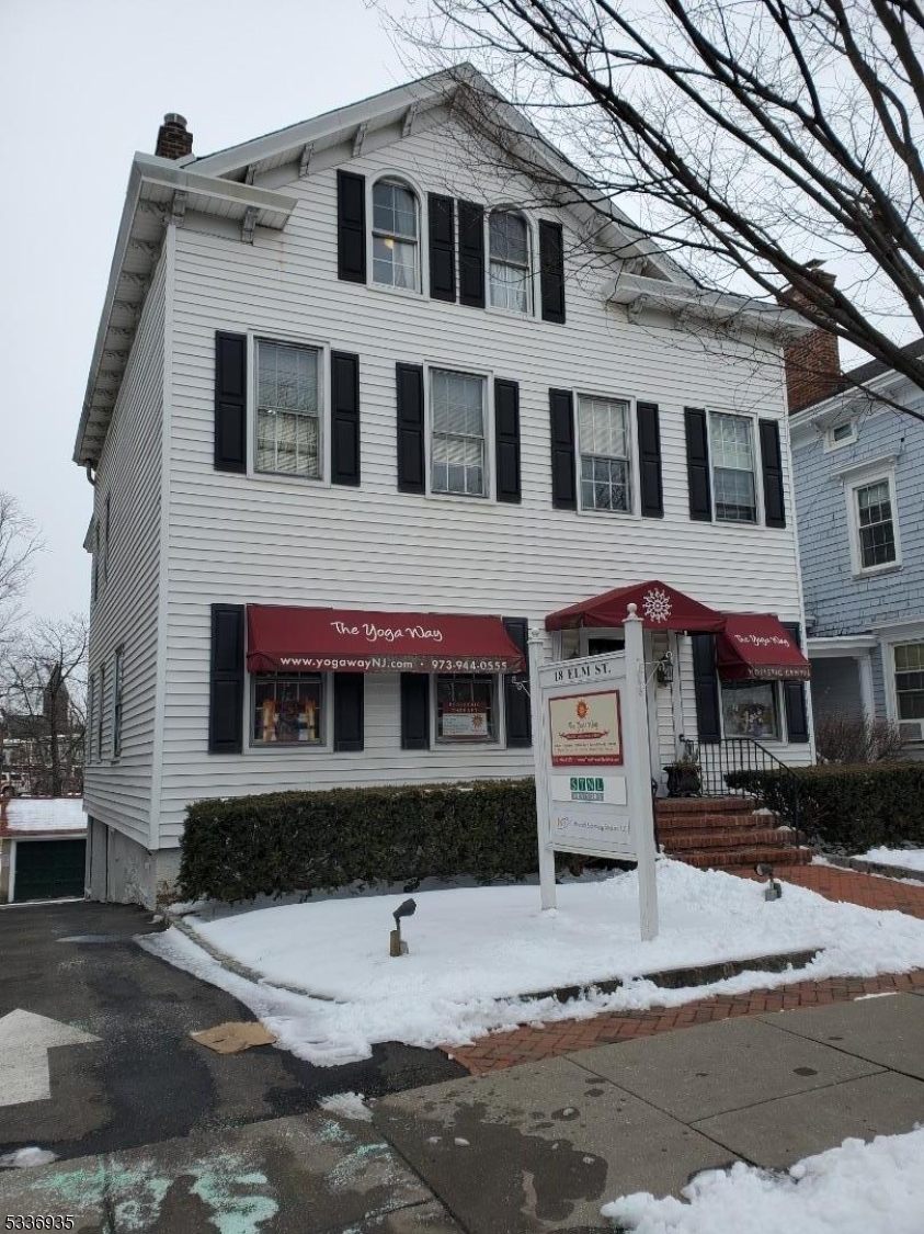 18 Elm Street — photo