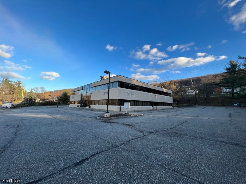 212 State Rt 94 — photo