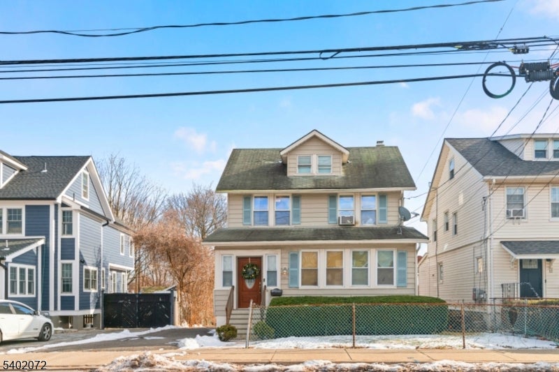 10 Harrison Ave — photo