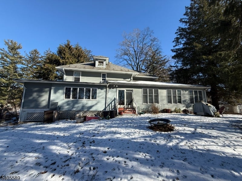 236 Sparta Ave — photo