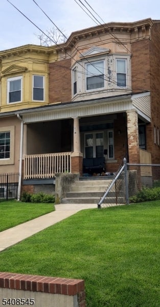 32 General Greene Ave — photo