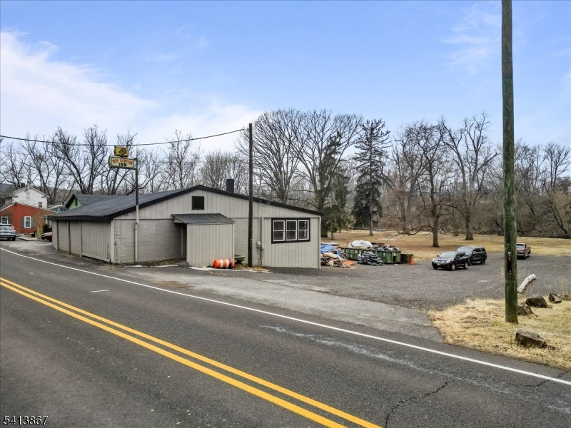 23 Musconetcong River Road — photo