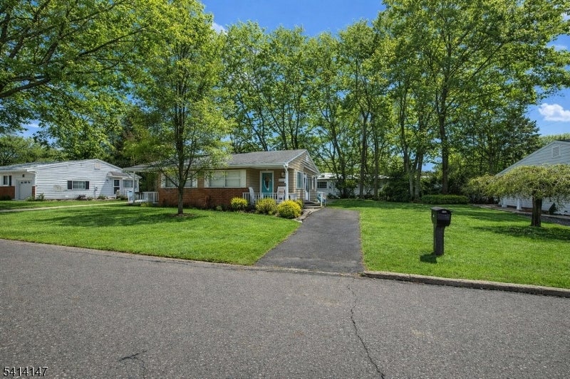 5 a Wyoming Ave — photo