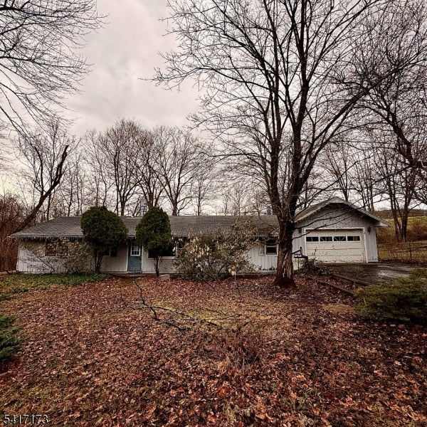 76 Valley View Rd — photo