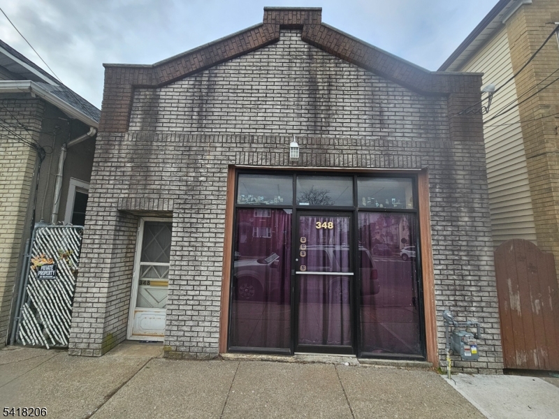 348 S Wood Avenue — photo