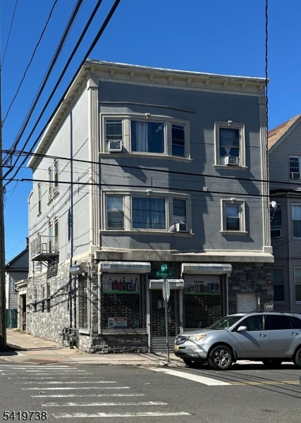 500 Fulton Street — photo