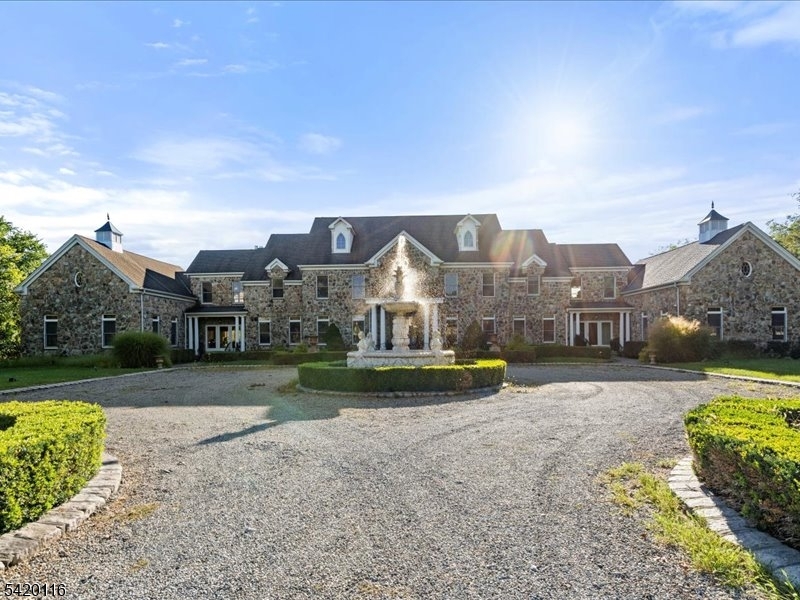 406 Caruso Court — photo