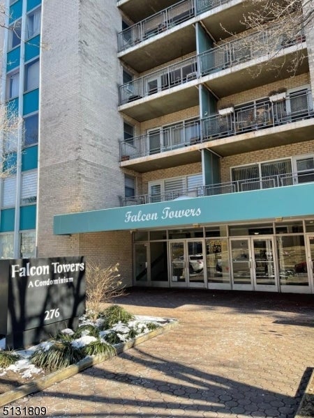 276 Prospect St, Unit 4F 4F — photo