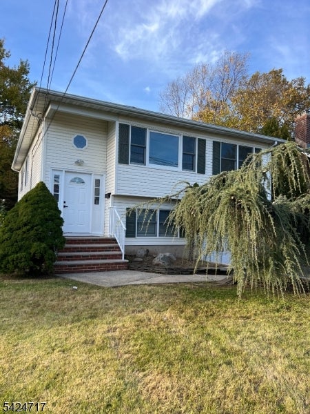 794 W Broad St — photo