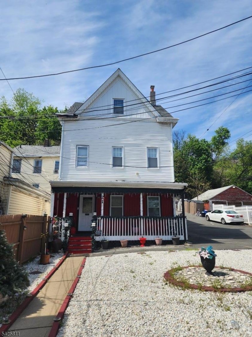 21 Belmont Ave — photo