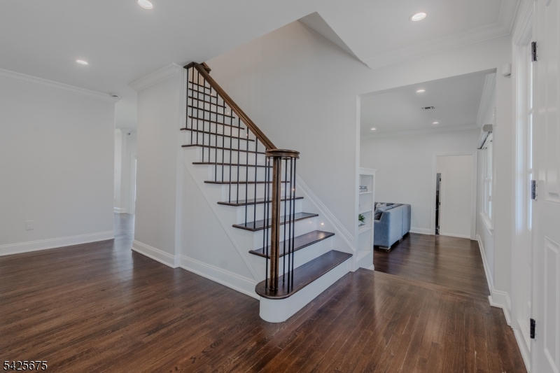 18 Woodside Road, Springfield, NJ 07081 — photo 2
