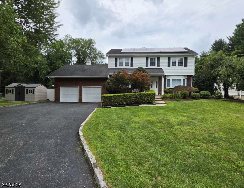 15 Sweetwood Court — photo
