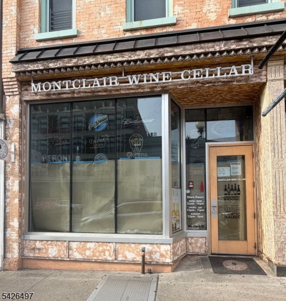 440 Bloomfield Avenue — photo