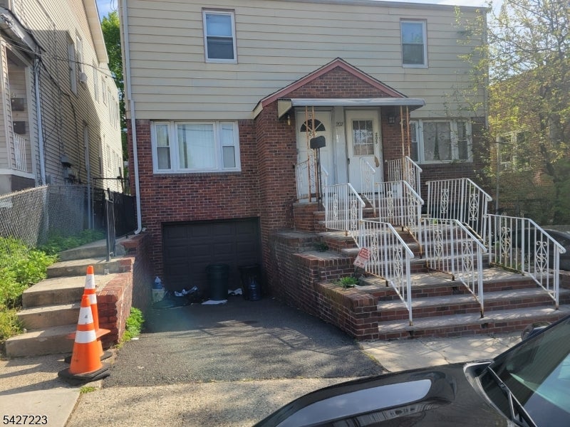 207 Williamson Ave — photo