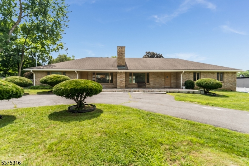 2431 Route 57 — photo