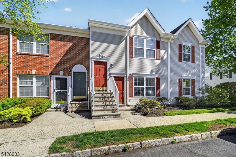 46 Stillwell Court — photo
