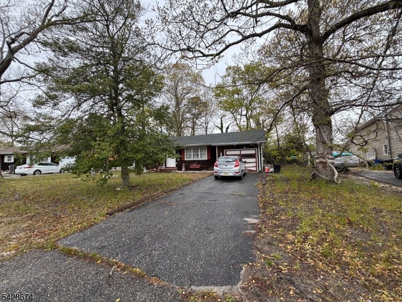 326 Normandie Dr — photo