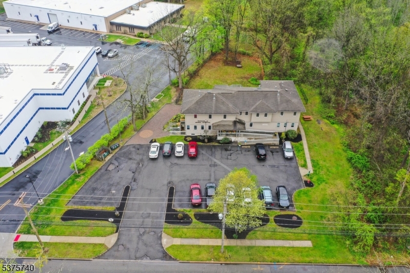 455 Newark Pompton Tpke — photo