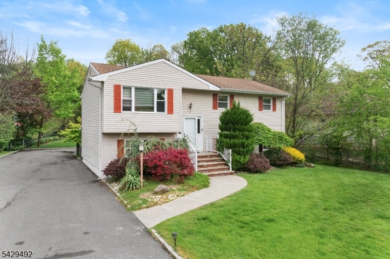 13 Fishel Rd — photo