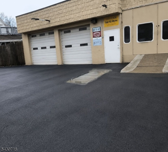 526 Beach Street — photo
