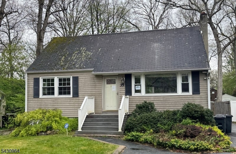 35 Mayne Ave — photo