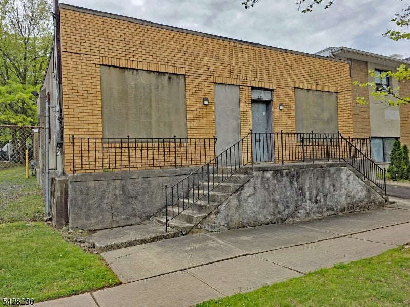 1252 South Ave — photo
