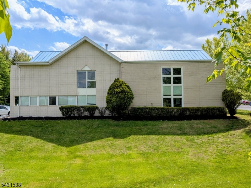 470 Route 31 — photo