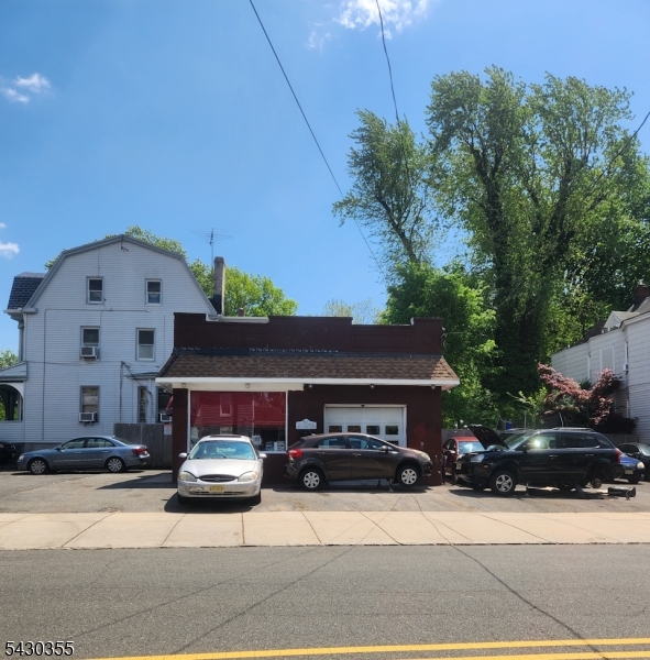 69 Greenwood Avenue — photo