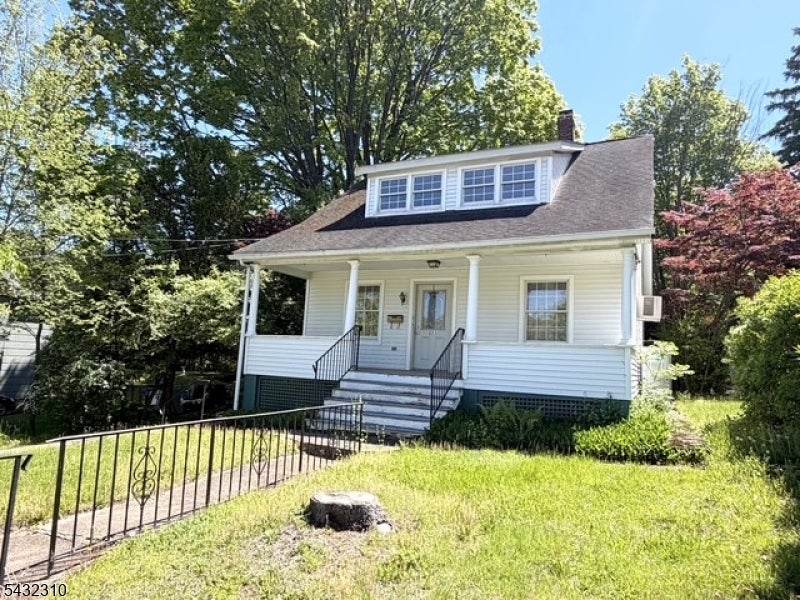 333 E Main St — photo