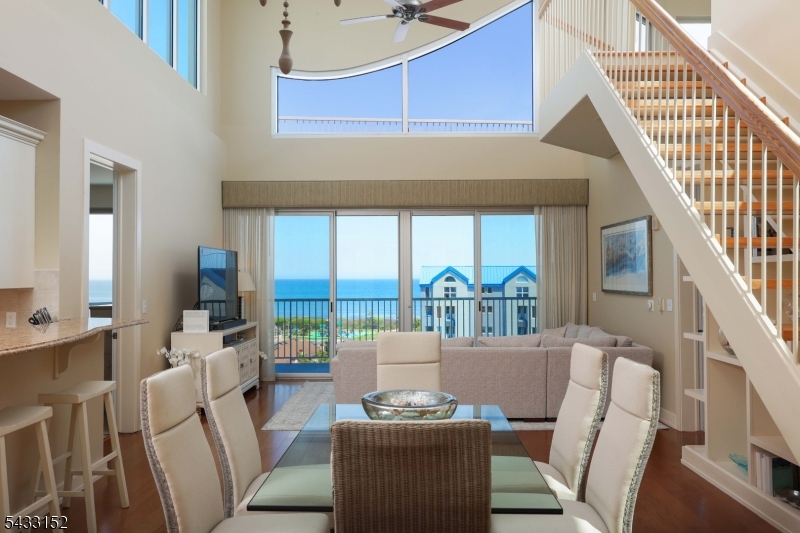 432 Ocean Boulevard 615 — photo
