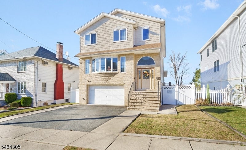 17 Pleasant Pl — photo