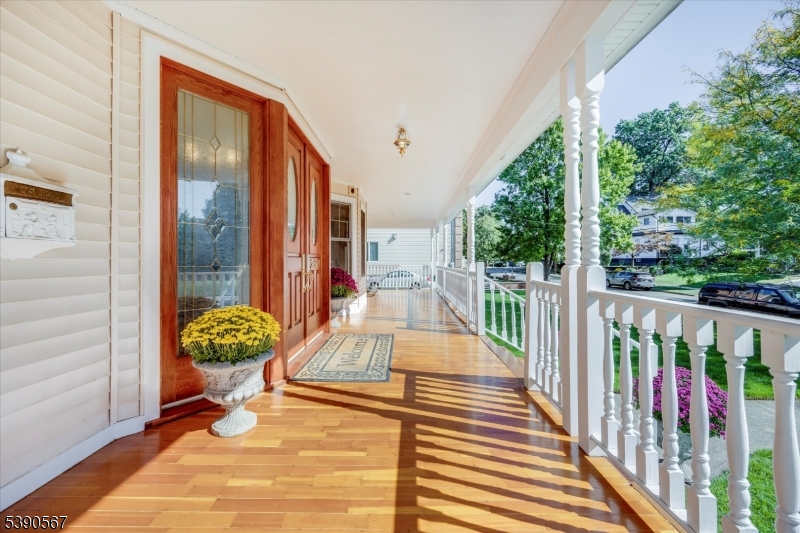 230 Springfield Avenue, Rutherford, NJ 07070 — photo 3