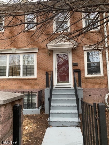 21 Holland St 21 — photo