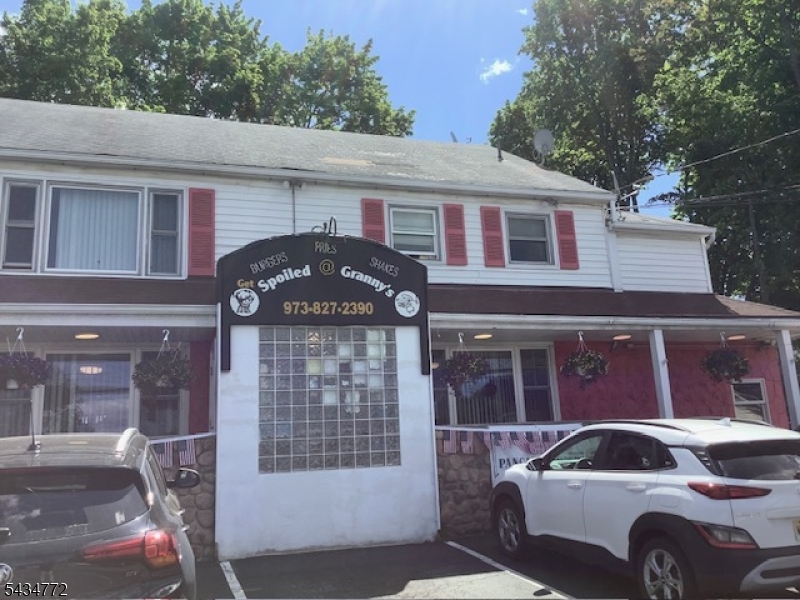 181 Rt23 — photo