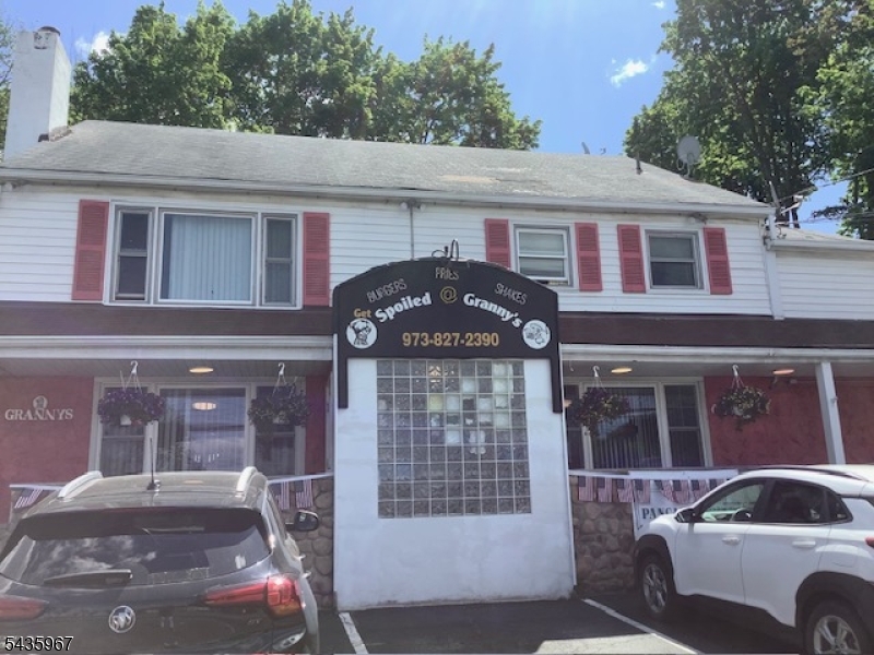 181 Rt23 — photo