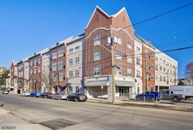400 E Front St Unit420 — photo