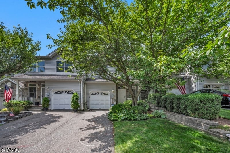 286 Summerhill Dr — photo