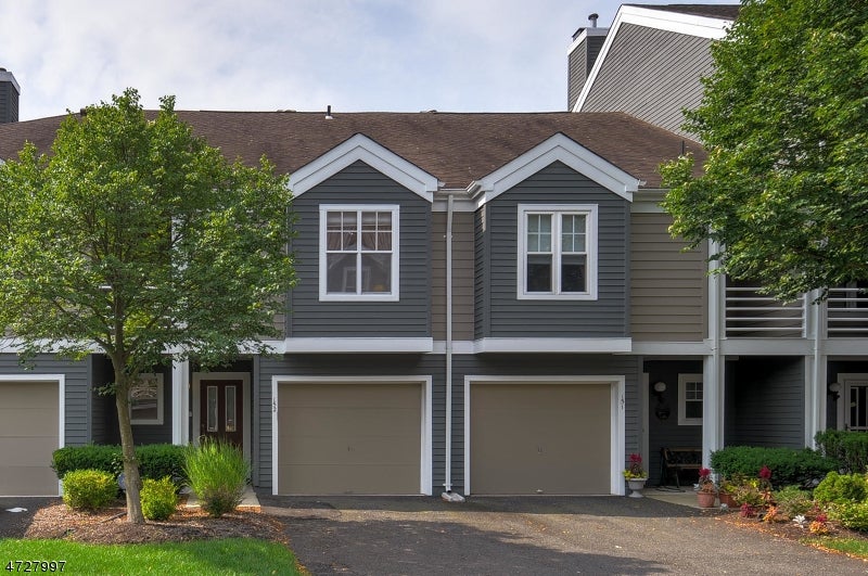 152 Bonney Ct — photo