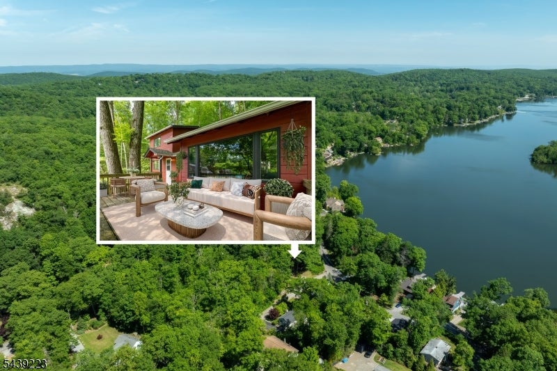 2079 Lakeside Dr — photo
