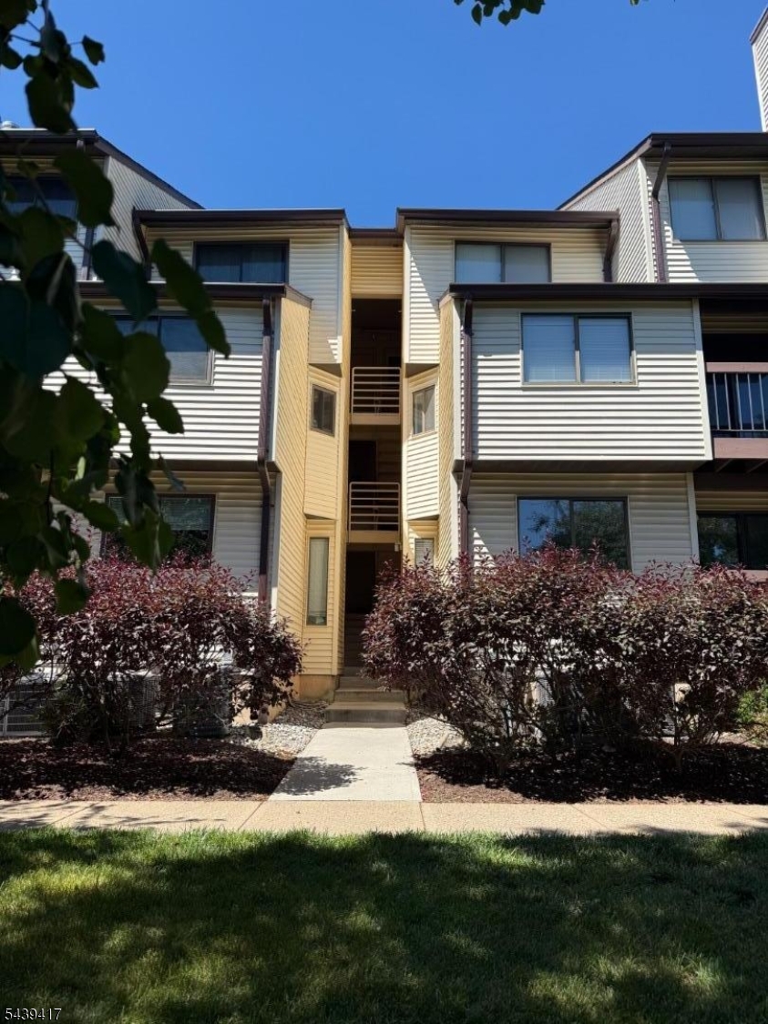 3015 Revere Court 3015 — photo