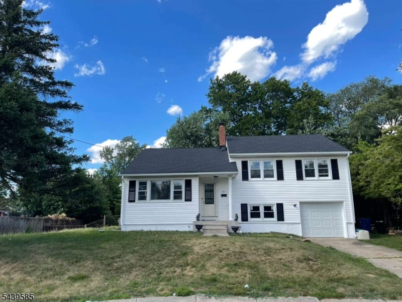 4 Kelly Court — photo