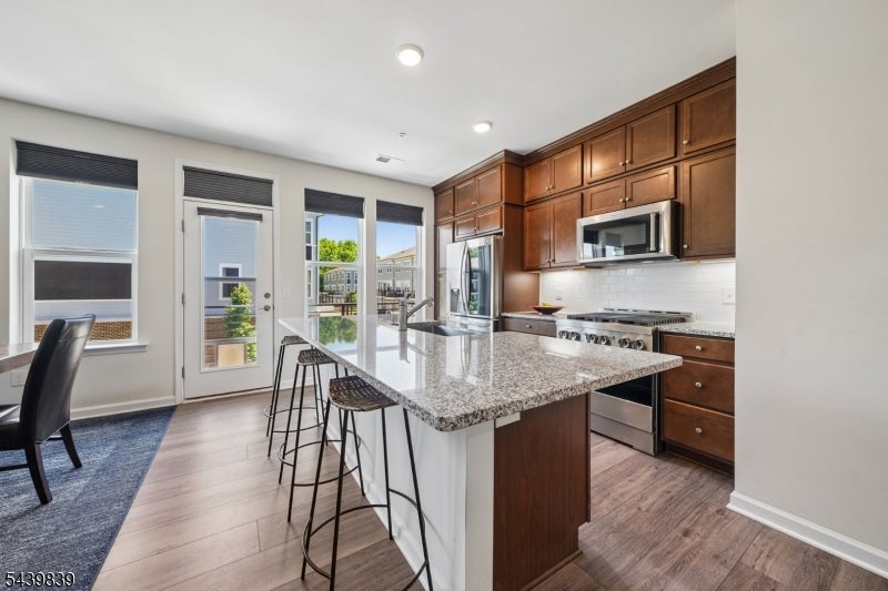 7 Jessica Ln 11202 — photo