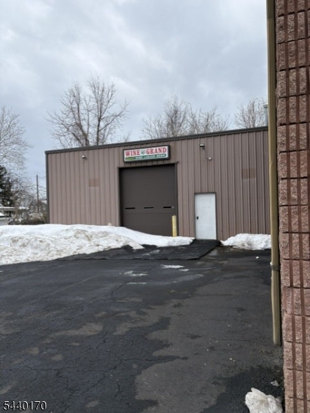 111 Route 206 — photo