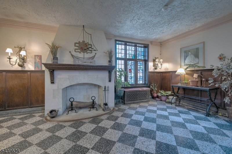 55 Randolph Place Unit 403 403 — photo